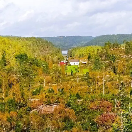 5 Person In Grimstad-by Traum